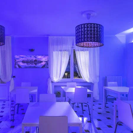 Martina Classic & Luxury Bed & Breakfast 4*