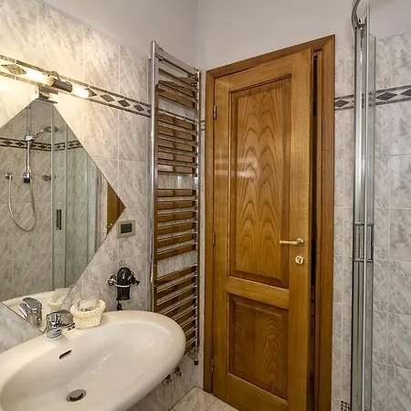 Martina Classic & Luxury 4*